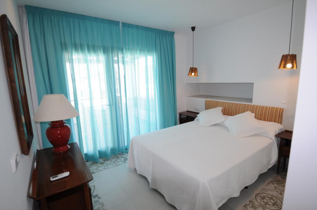 Chalet Torralba - Villa At Hotel Osiris ซานอันโตนิโอ ภายนอก รูปภาพ